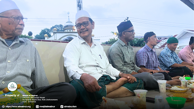 Panitia Ramadhan Masjid Almabrur Sukses Gelar Buka Puasa Bersama, Sajikan Kari Kambing dari Sedekah Dermawan