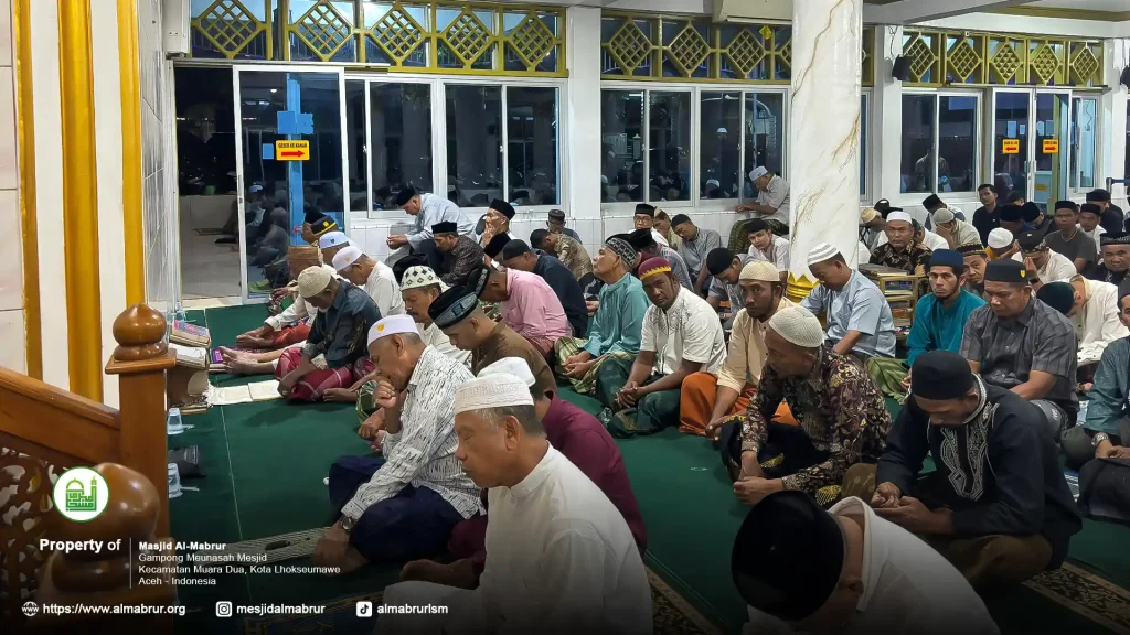 Masjid Al-Mabrur Gelar Tarawih Berjamaah