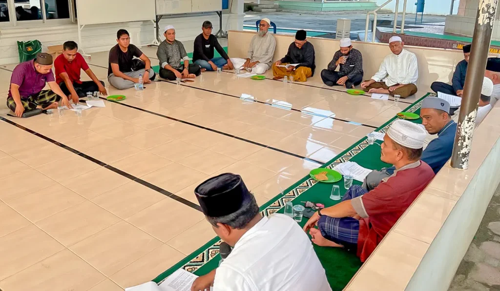 BKM Al-Mabrur Bahas Pembentukan Tenaga Keamanan Masjid